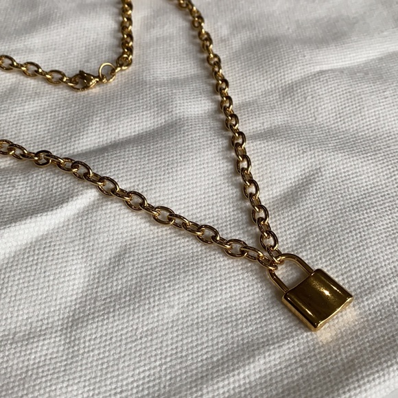 2/60 Necklace padlock lock - Picture 4 of 7